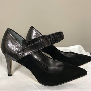 Calvin Klein Black Pointed Toe Heel